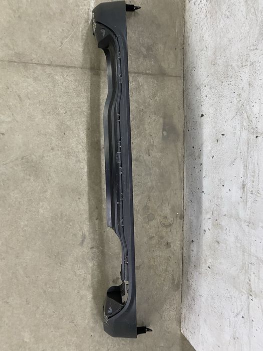 Listwa dyfuzor spoiler zderzaka tył Fiesta Mk8 J1BB-17D781-A1