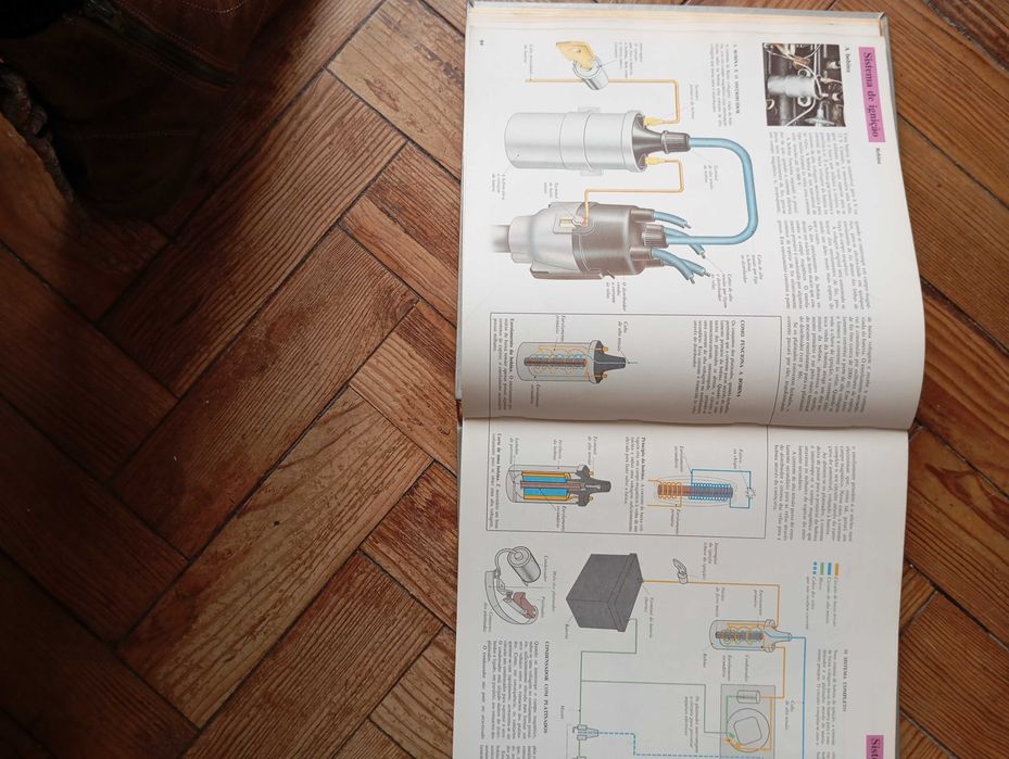 Livro de mecânica de automóvel