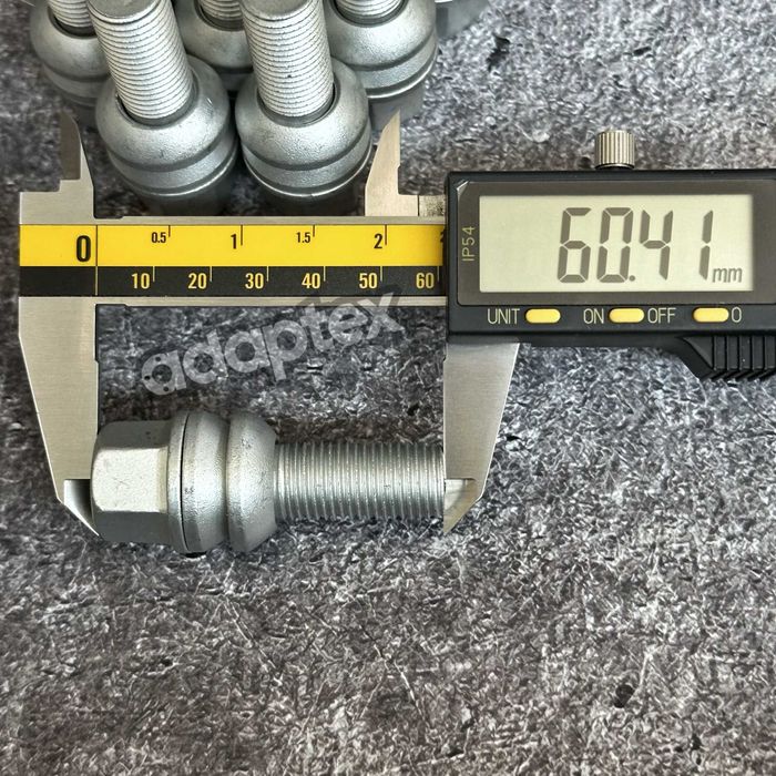 Колесные болты Porsche Macan Cayenne Cayman Panamera M14x1.5x30мм