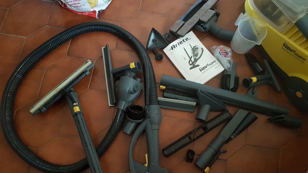 Aspirador vaporiaspira Ariete