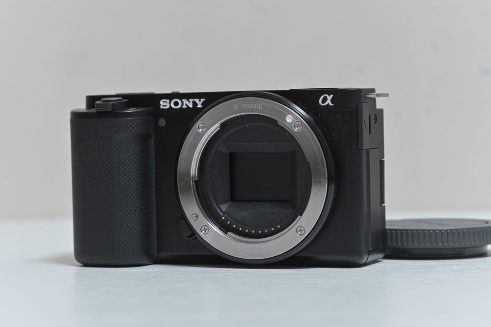 Sony ZV-E10 + 16-50 mm пробіг 0200 кадрів / без передоплат + гарантія