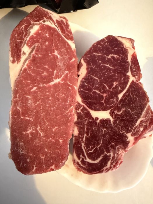 Рібай та різні види яловичіх стейків  , стейки 250-350 gr