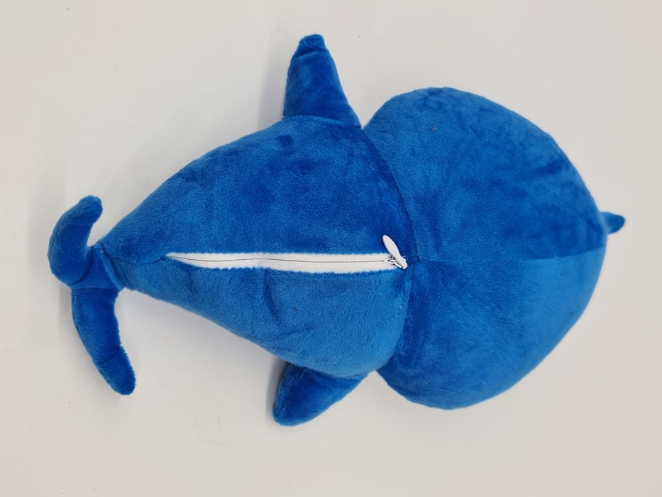 Tubarão bebé de peluche - novo