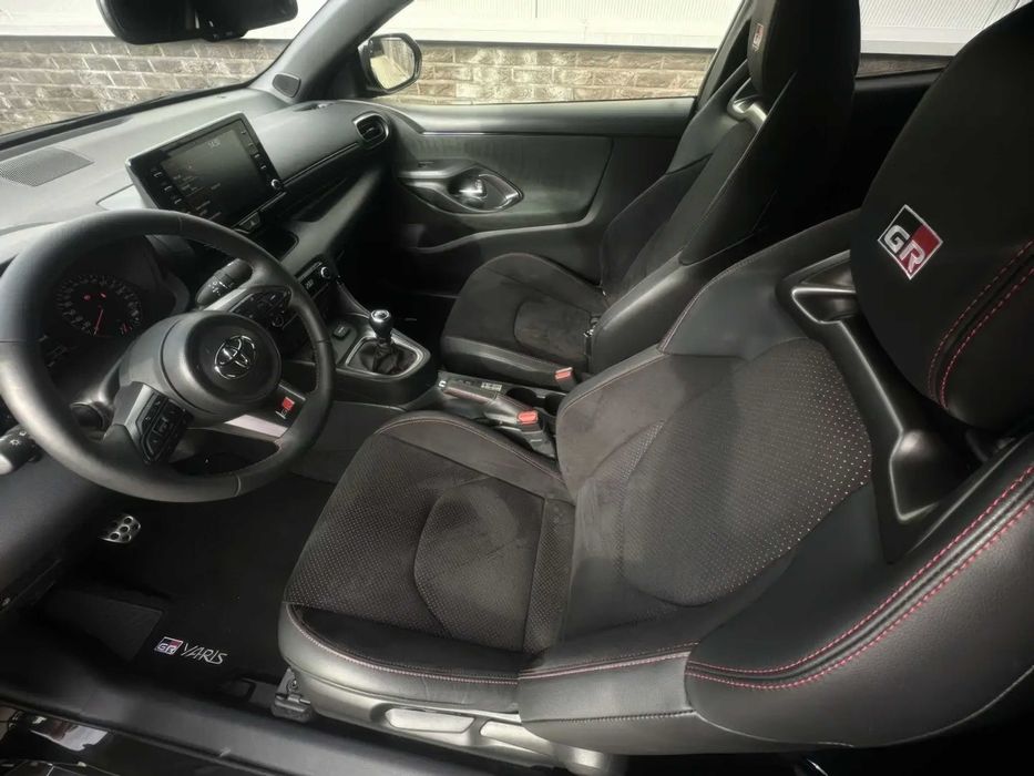 Toyota Yaris      2022