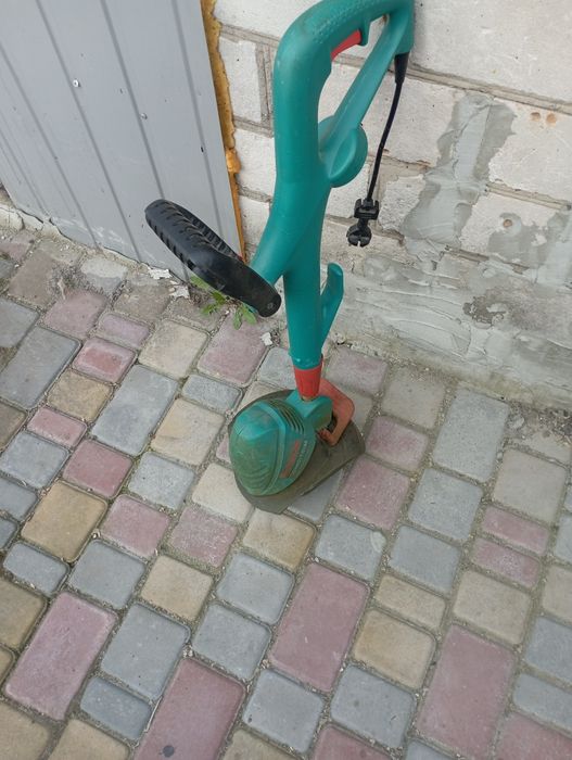 Тример Bosch combitrim