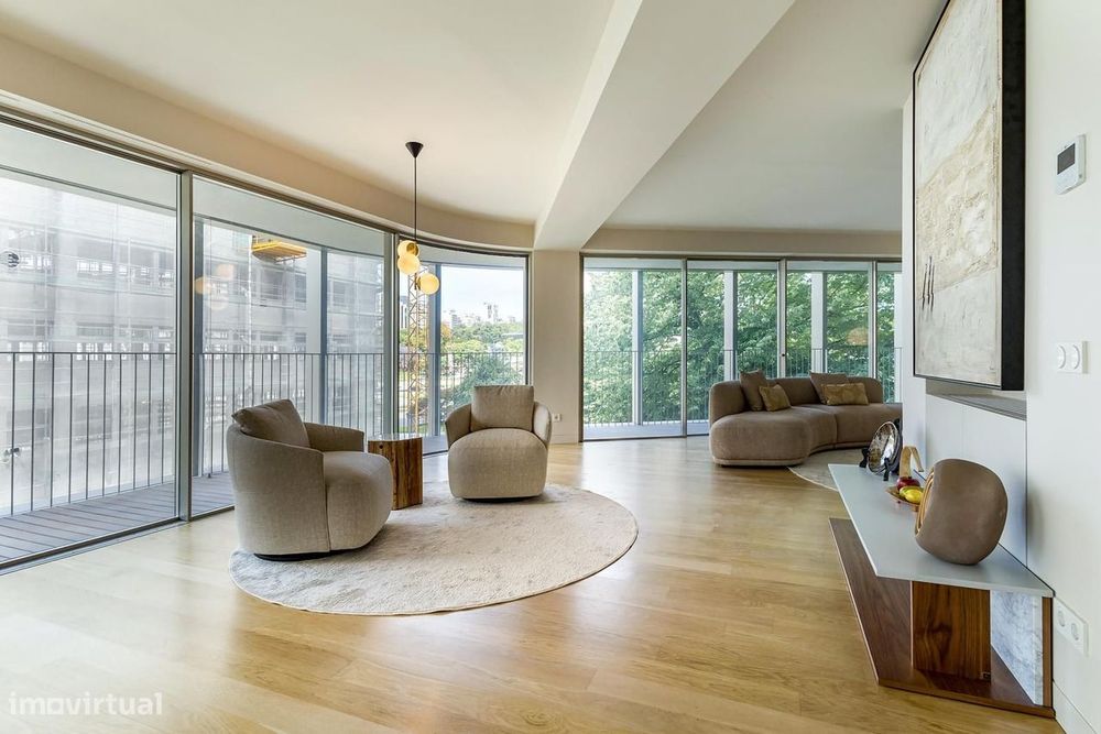 Apartamento T3 com vista, Duque de Loulé, Lisboa