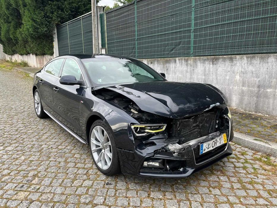 Audi A5 2.0TDI S-Line 150cv