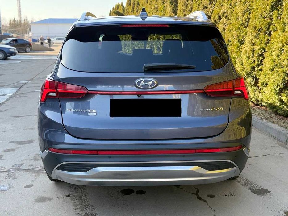 Hyundai Santa Fe 2022 року