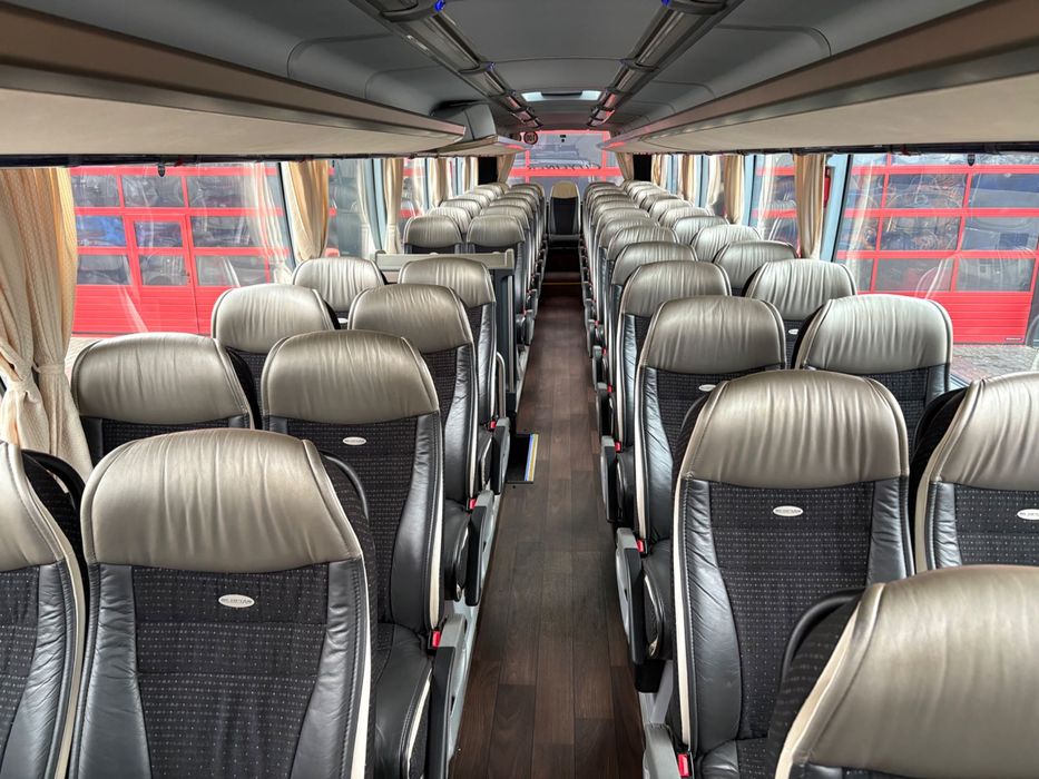 Autobus Neoplan Cityliner L / 62 pax / leasing / german bus