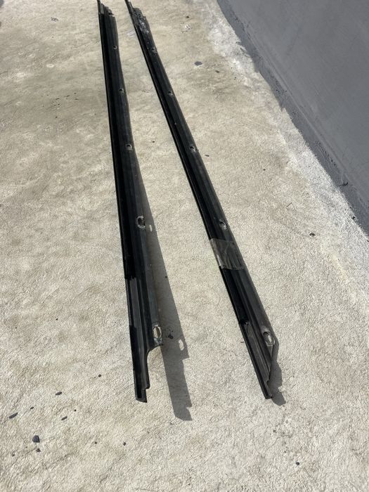 Уплотнитель окна golf 5