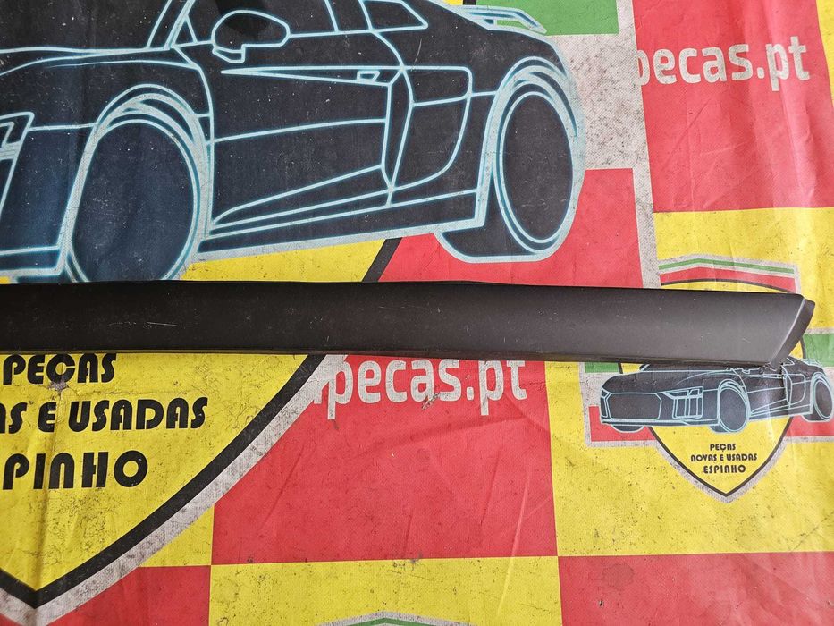 Friso Direito Pára-brisas Citroen C4 Picasso II | 130685