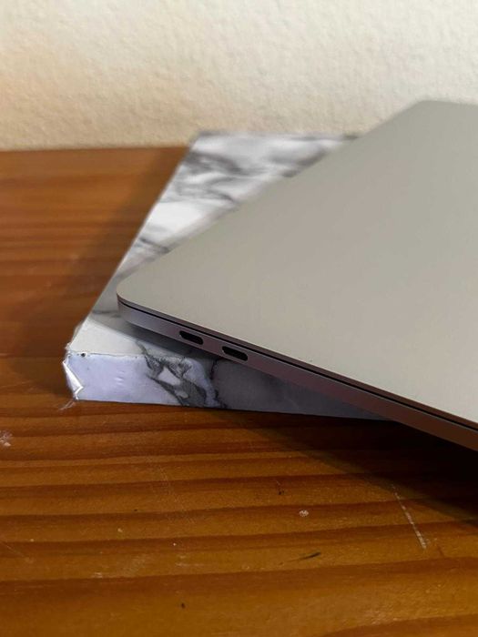 Macbook Pro 13 M1 touchbar 16GB 256GB