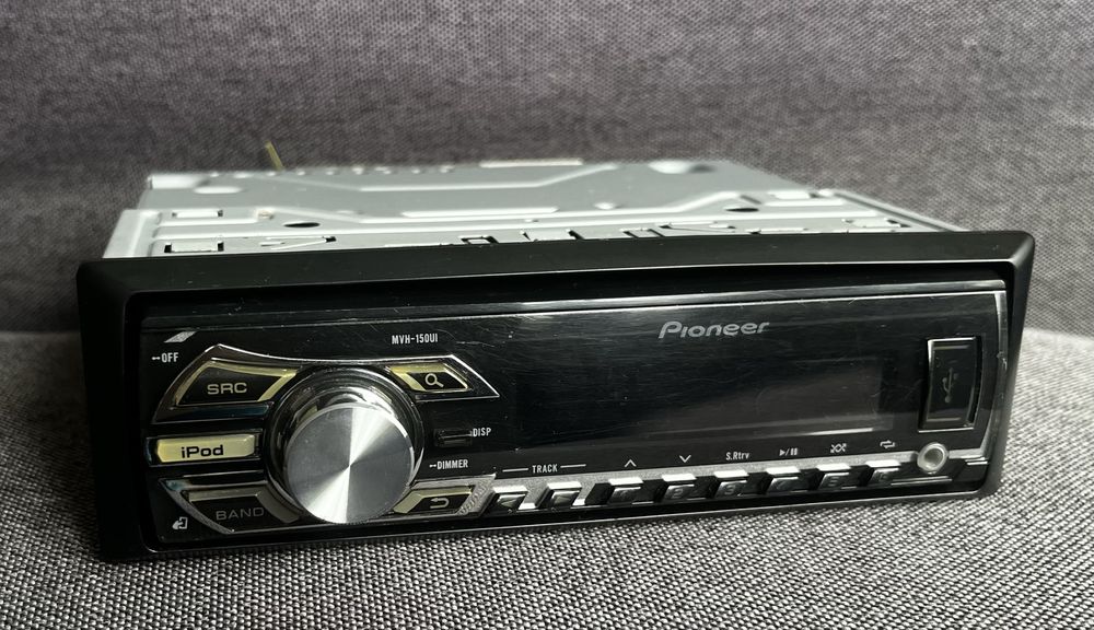 Radio samochodowe Pionner xmew5 mvh-150ui