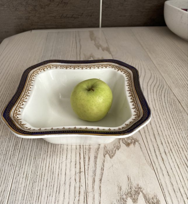Салатник Wedgwood фарфоровый редкий кобальт позолота