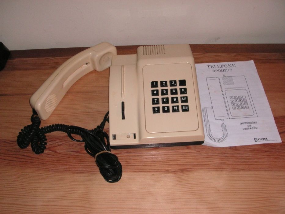 Sistel Fixed-Line Telephone with Keypad64729590194305121