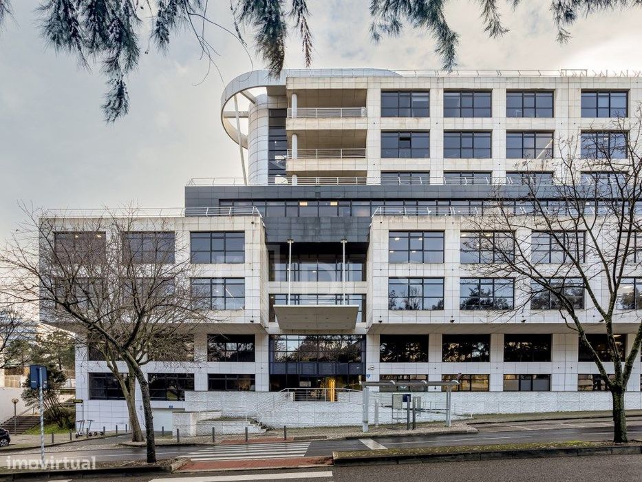 Escritório para arrendar - Edifício Atlas III, em Miraflores