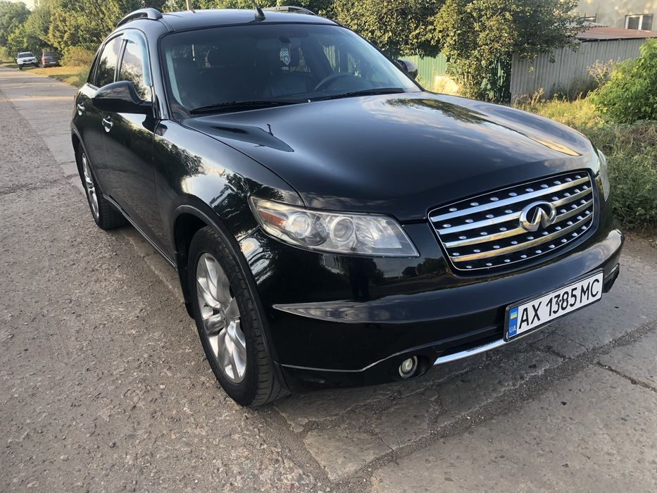 Продам Infiniti FX35