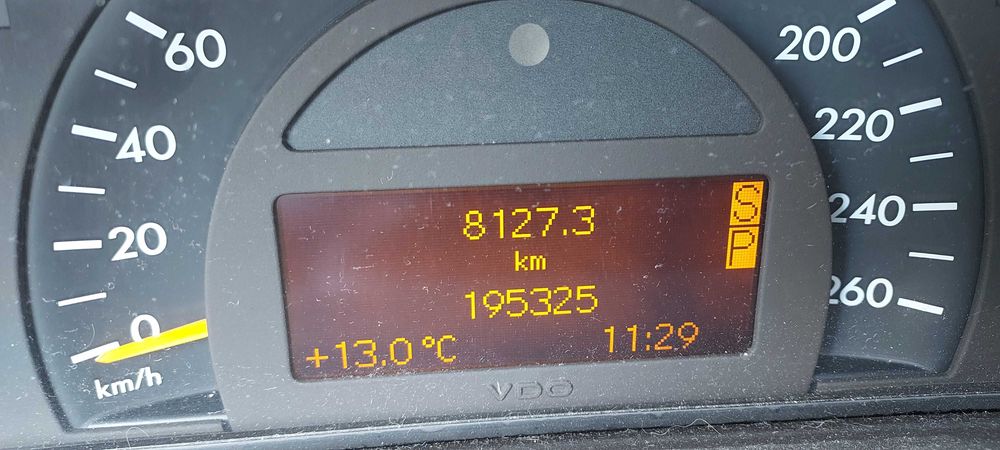 Mercedes-Benz Classe C 320 — fotografia 6