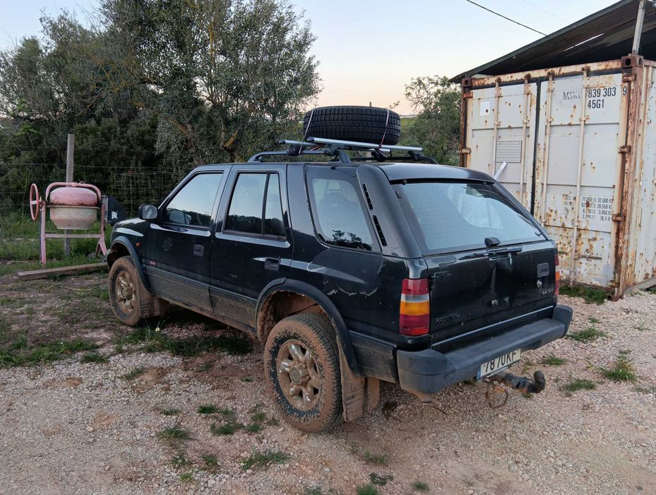 Opel Frontera 2.2