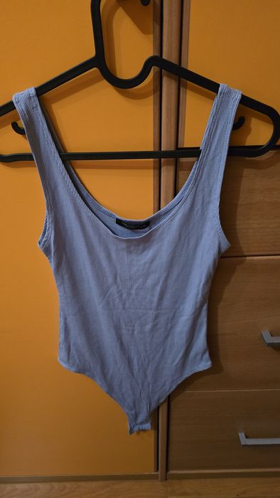 Body liso branco, azul, preto