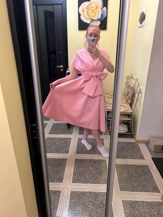 Сукня для свята рожева