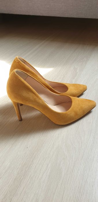 Czółenka szpilki skóra żółte Wojas rozmiar 37