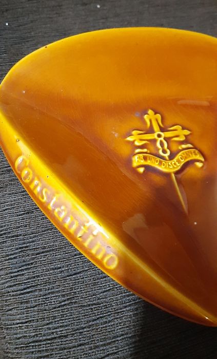 Cinzeiro Constantino da Secla