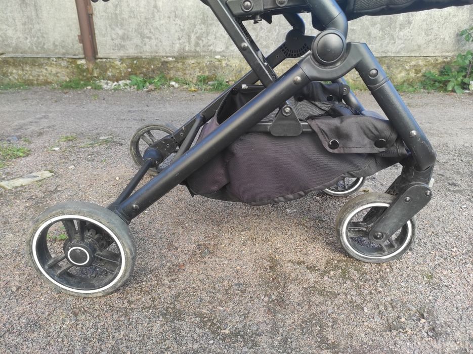 Коляска 4Baby Twizzy