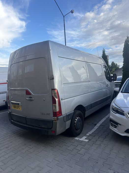 Renault Master,двигун