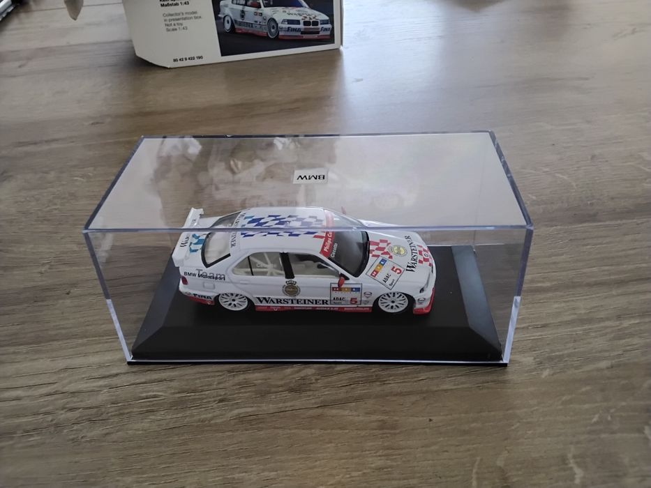 Miniatura minichampes   bmw escala 1/43