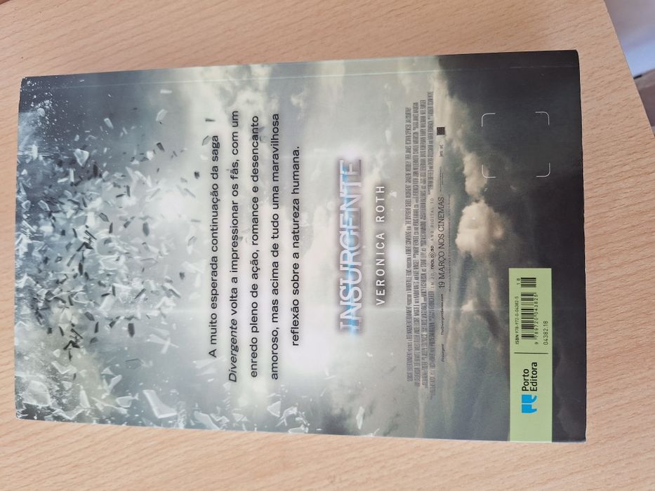 Livro "Insurgente"
