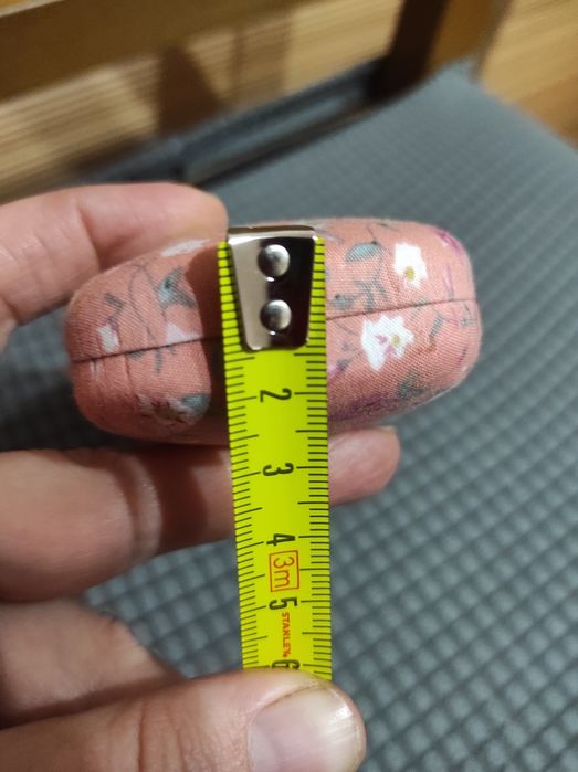 Etui twarde na okulary