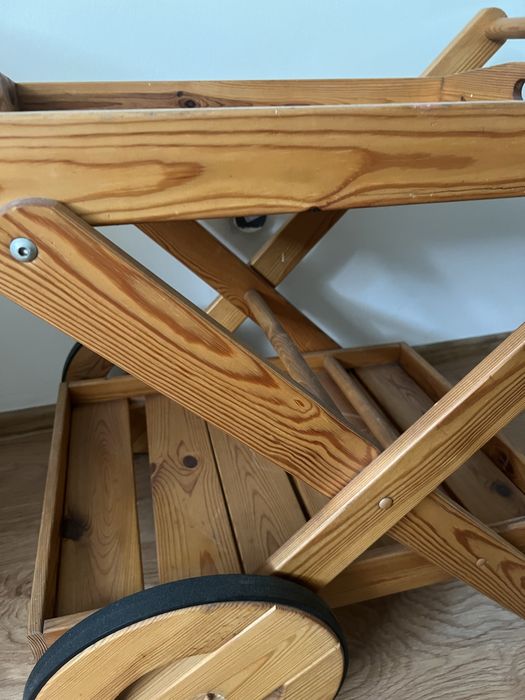 Barek wozek na kolkach ikea