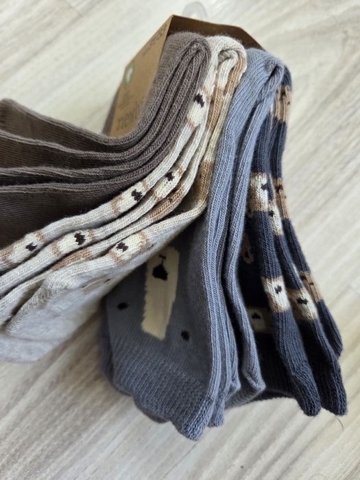 4 pak Nowe skarpetki newbie 31-33