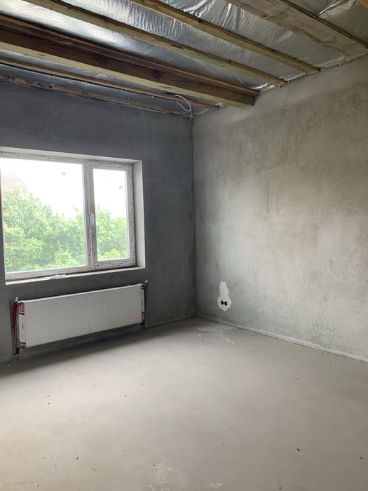 Продаж будинку Липини