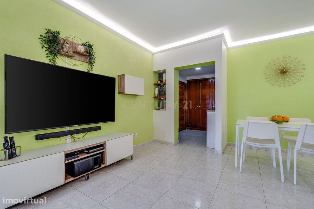 Apartamento T1 a 800m da Praia dos Salgados — Guia, Albufeira