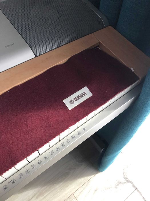 Pianino Yamaha YPG-625