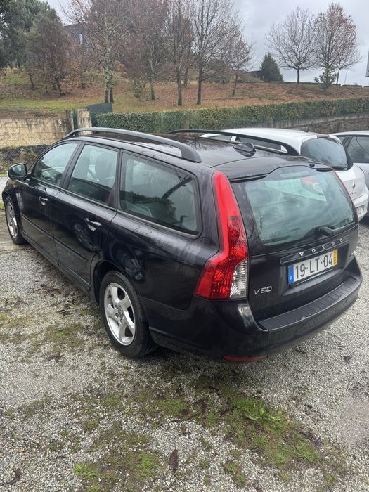 Volvo v50 Drive 2011