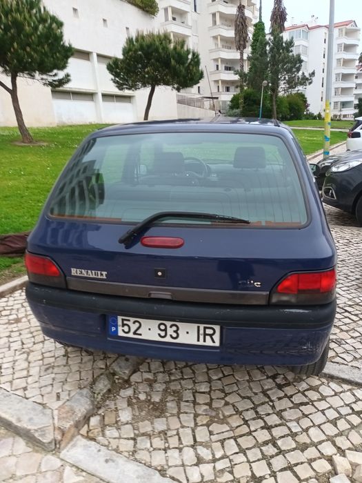 Rensult clio  com 109 mil klms foto 2