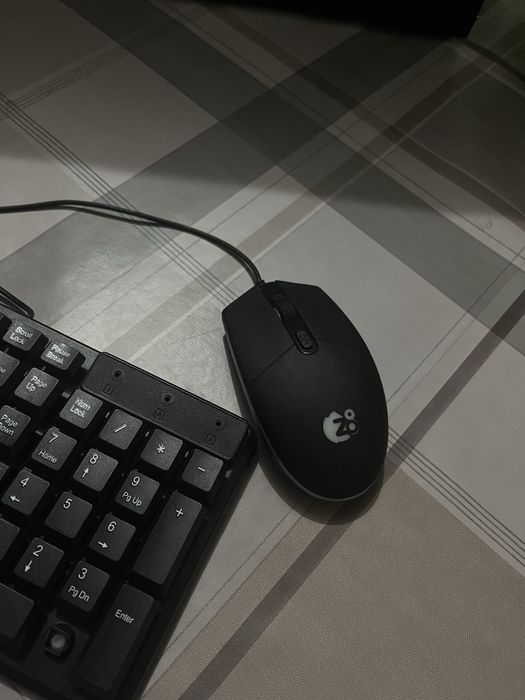 Teclado e Rato com Fio TACENS – Conjunto para PC e Torre de Computador
