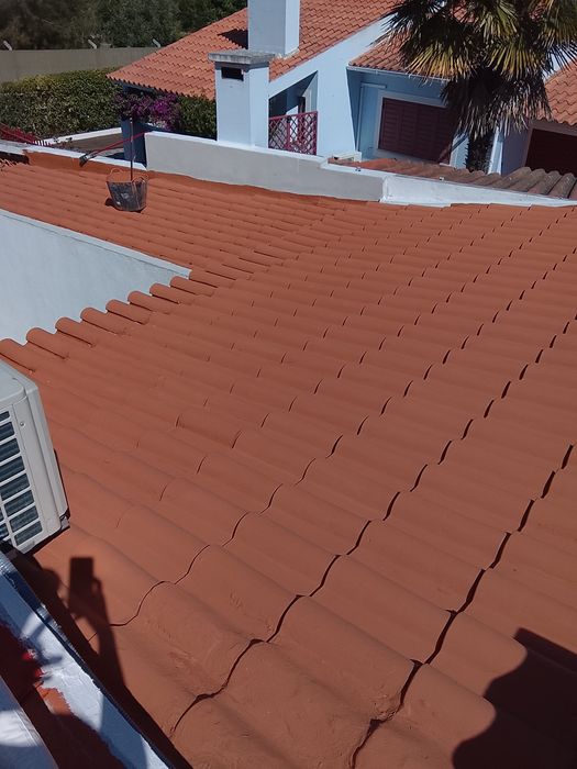 Impermeabilização Desde 15€/m²" de Telhados e Coberturas | Margem Sul - Orçamento Grátis