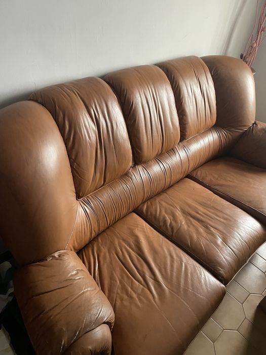 Sofá de sala rustico  em pele