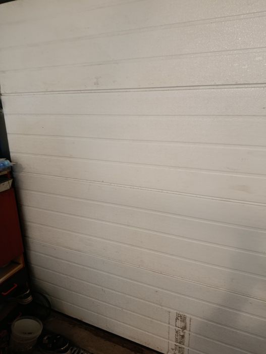 Brama garażowa uchylna