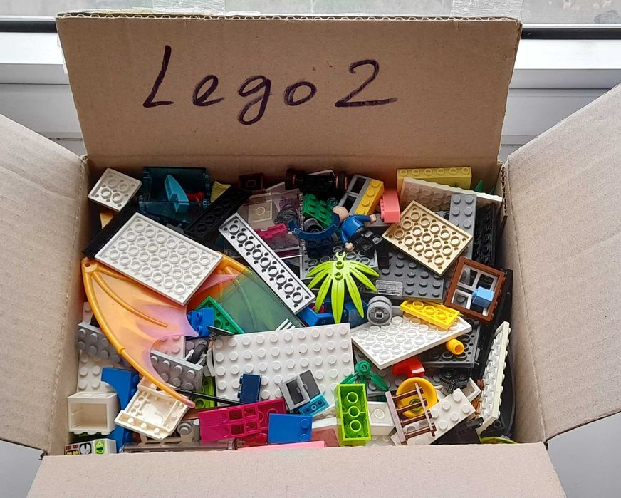 3 конструктора LEGO в 2-х коробках