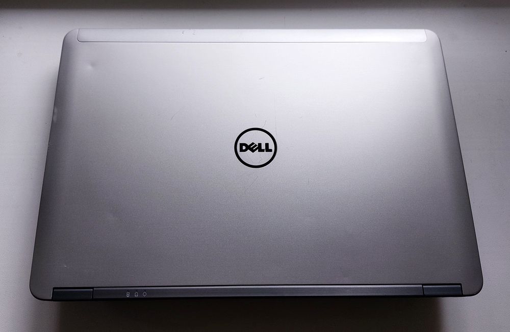 Dell 14"/i7 4gen/8gb/ssd240/Amd 2gb/акб 1.5 години