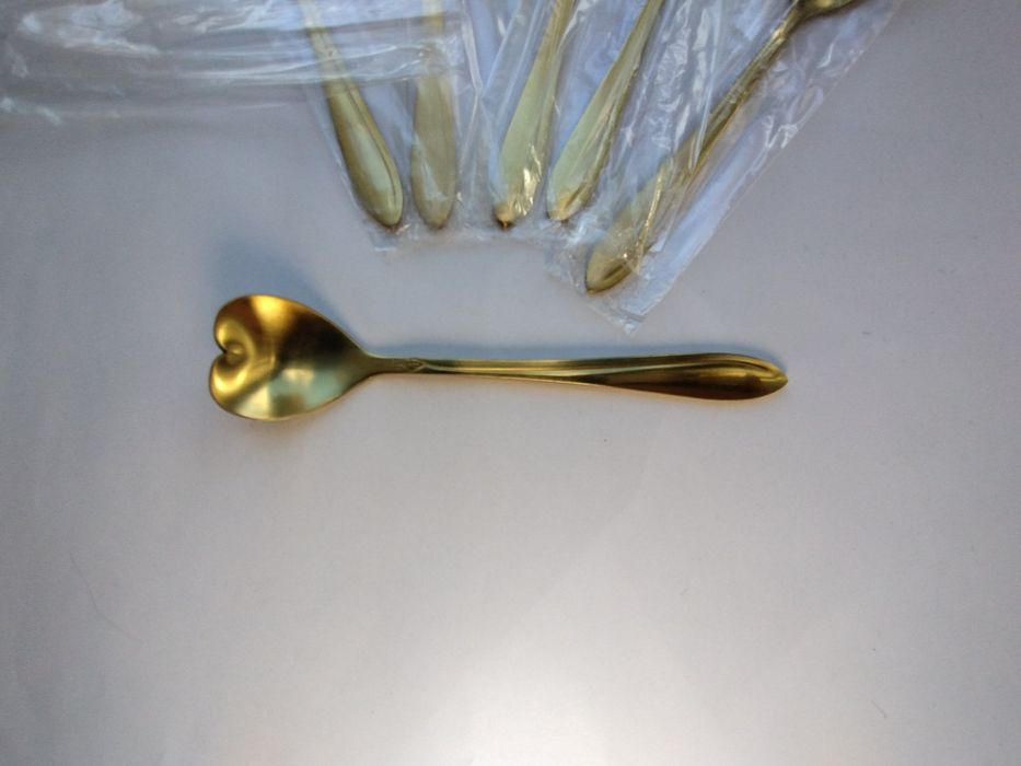 Набор ложек декоративных сердце Loveзолото