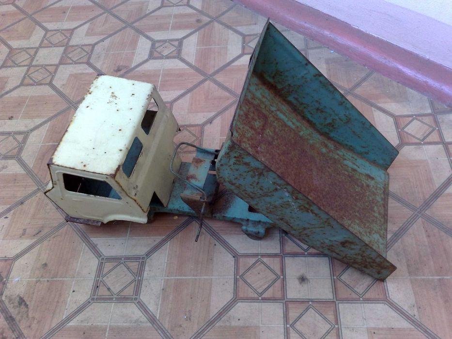 Машинка самосвал грузовик автомобиль машина игрушка ретро іграшка СССР