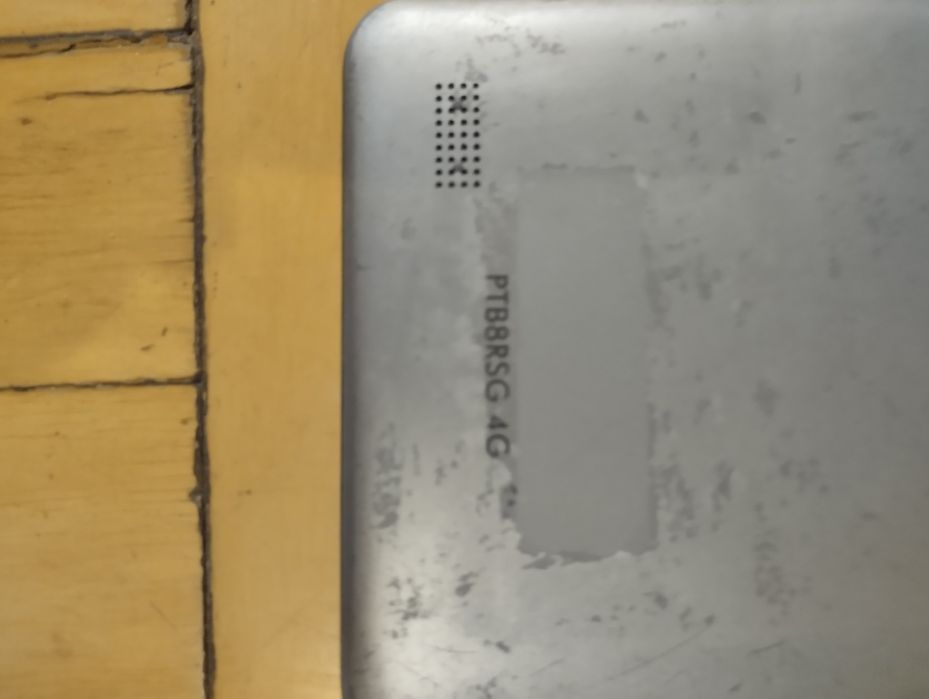 Планшеты на запчасти.