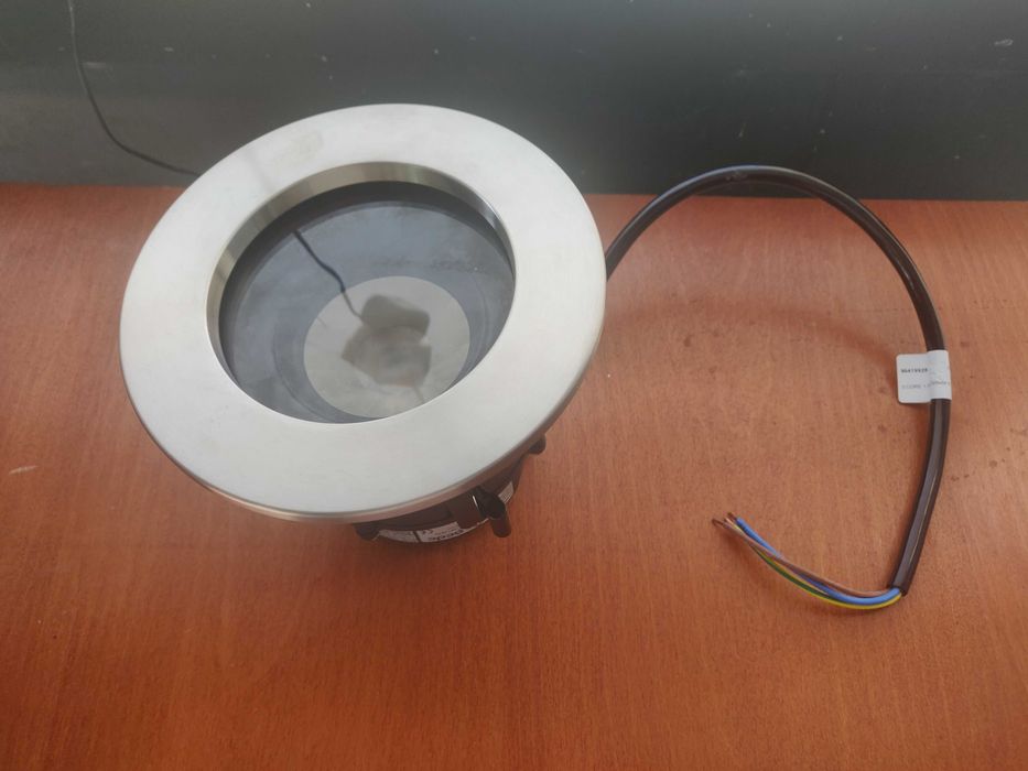 Iluminação de teto/chão