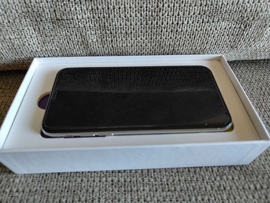 iPhone XS 64GB (cabo, película e capas)